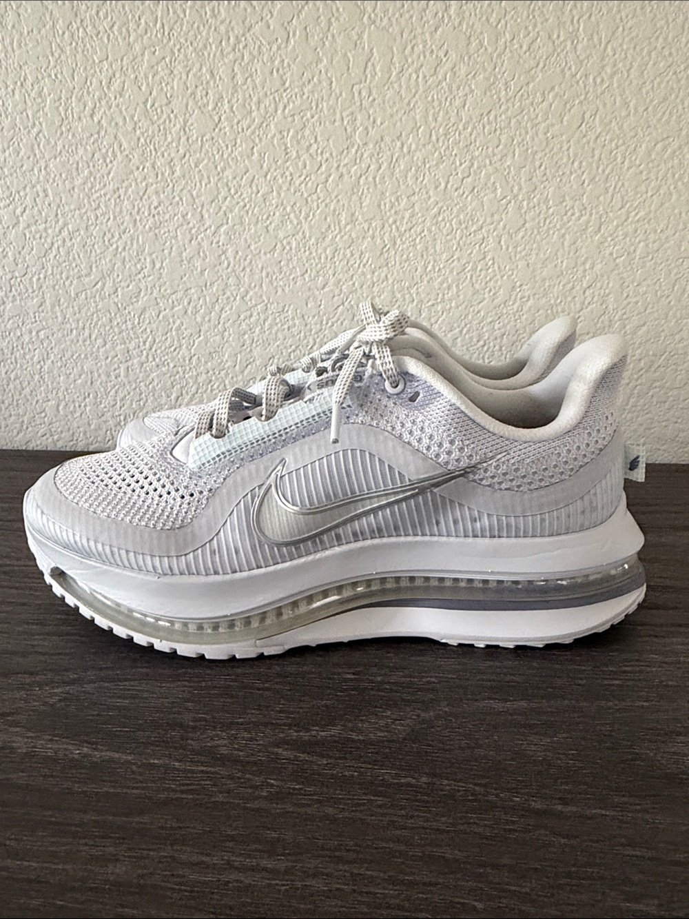 Nike Pegasus Premium Women’s Size 8 - Picture 4 of 9